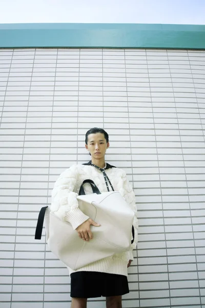 Look 24